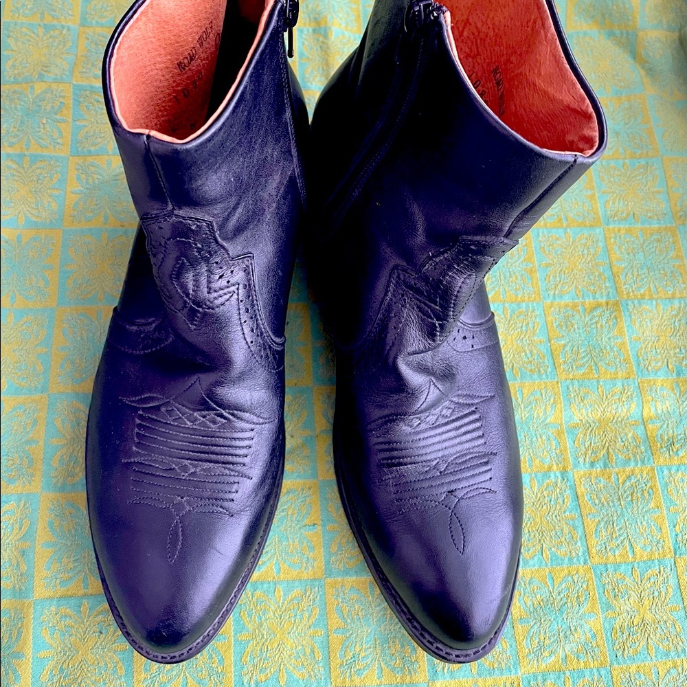 Road Wolf black Leather Boots